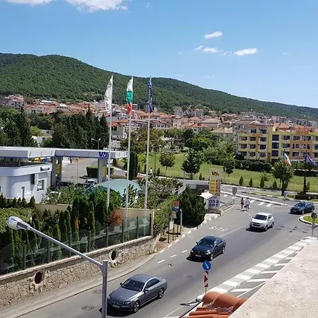 Panorama *